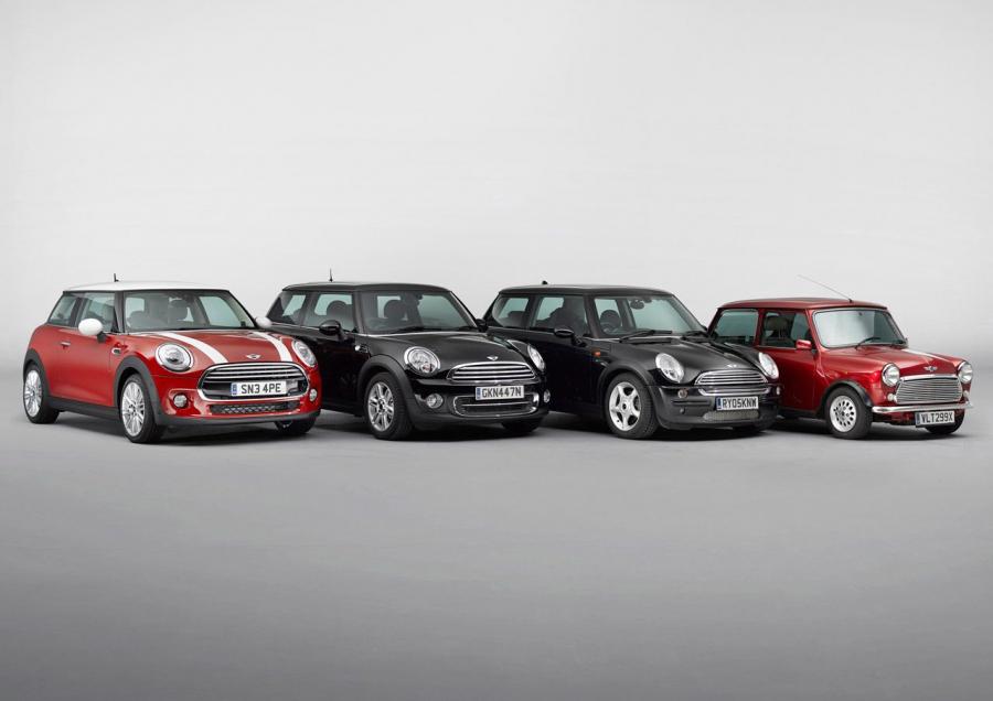  Mini Cooper Hardtop 2015 года  (фото 18 из 26)